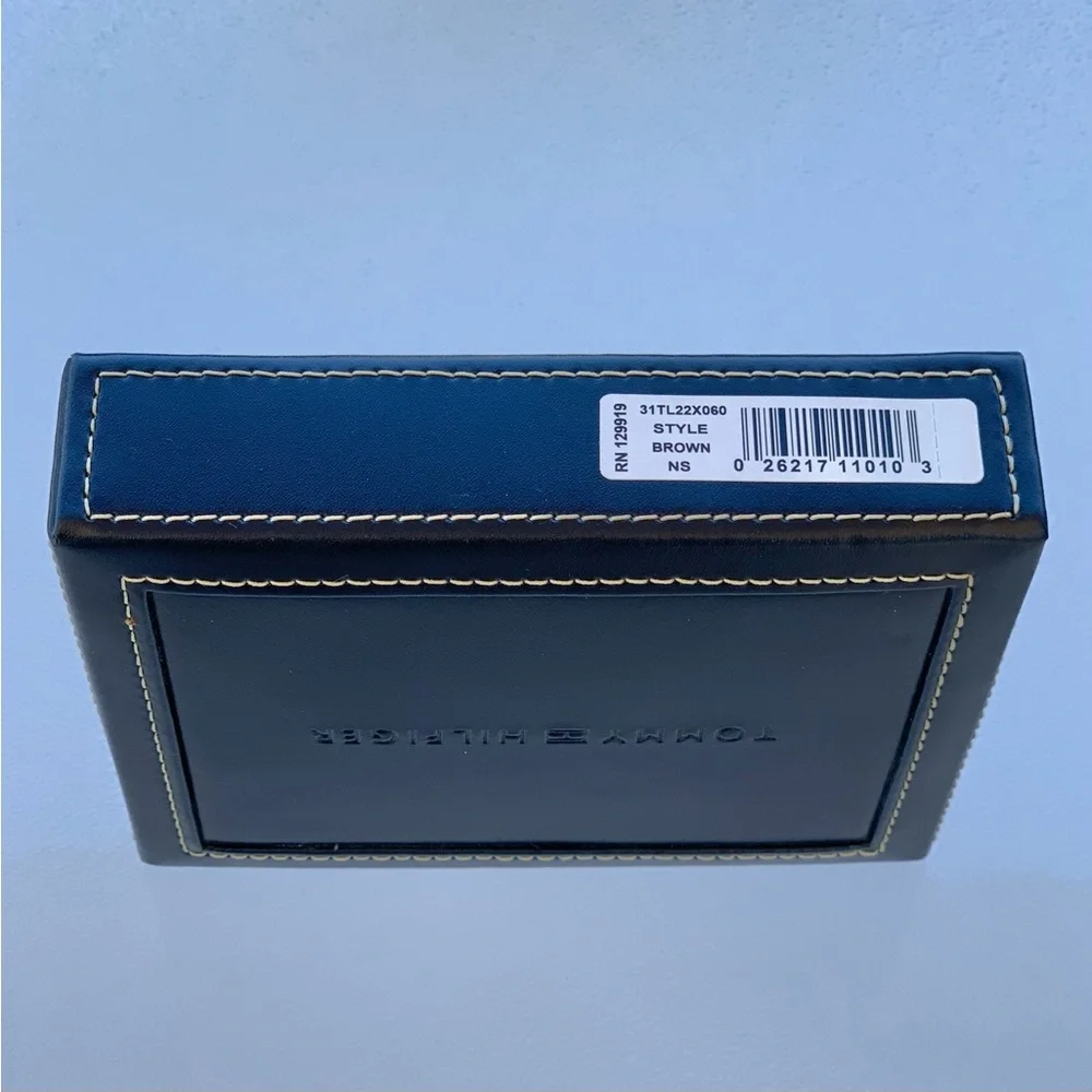 Tommy Hilfiger Navy Wallet Leather Gift Box ~ No Wallet